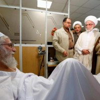 عيادة العلماء والشخصيات للإمام الخامنئي حفظه الله في المستشفى